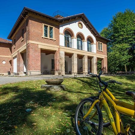 B&B E Ostello, Parco Di Monza, Cascina Costa Alta エクステリア 写真