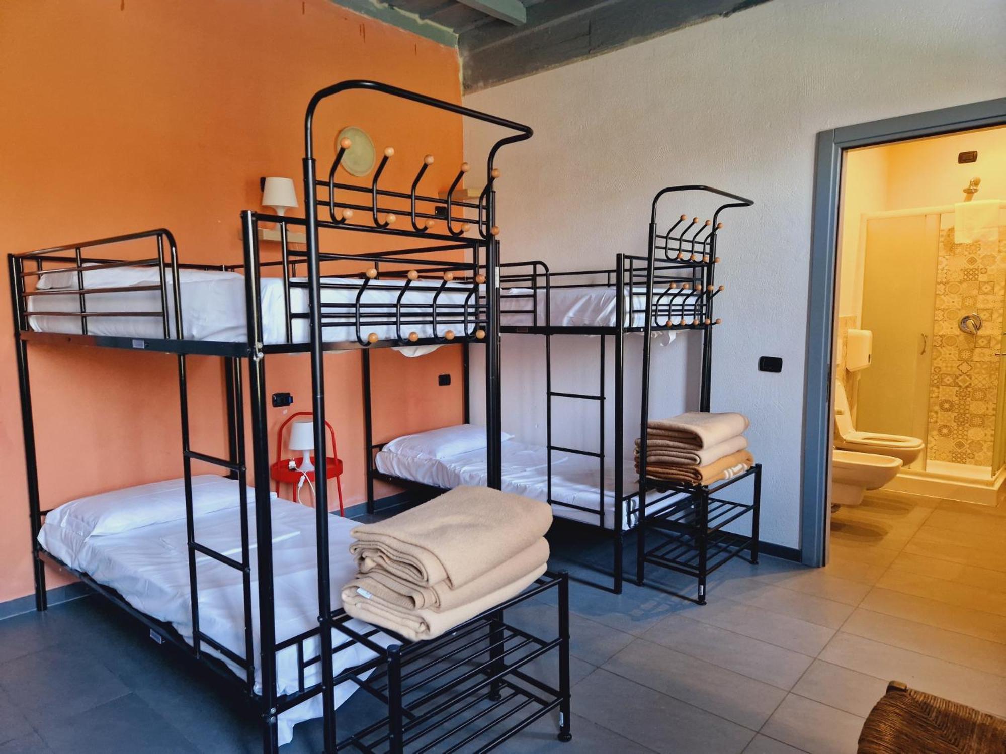 B&B E Ostello, Parco Di Monza, Cascina Costa Alta エクステリア 写真