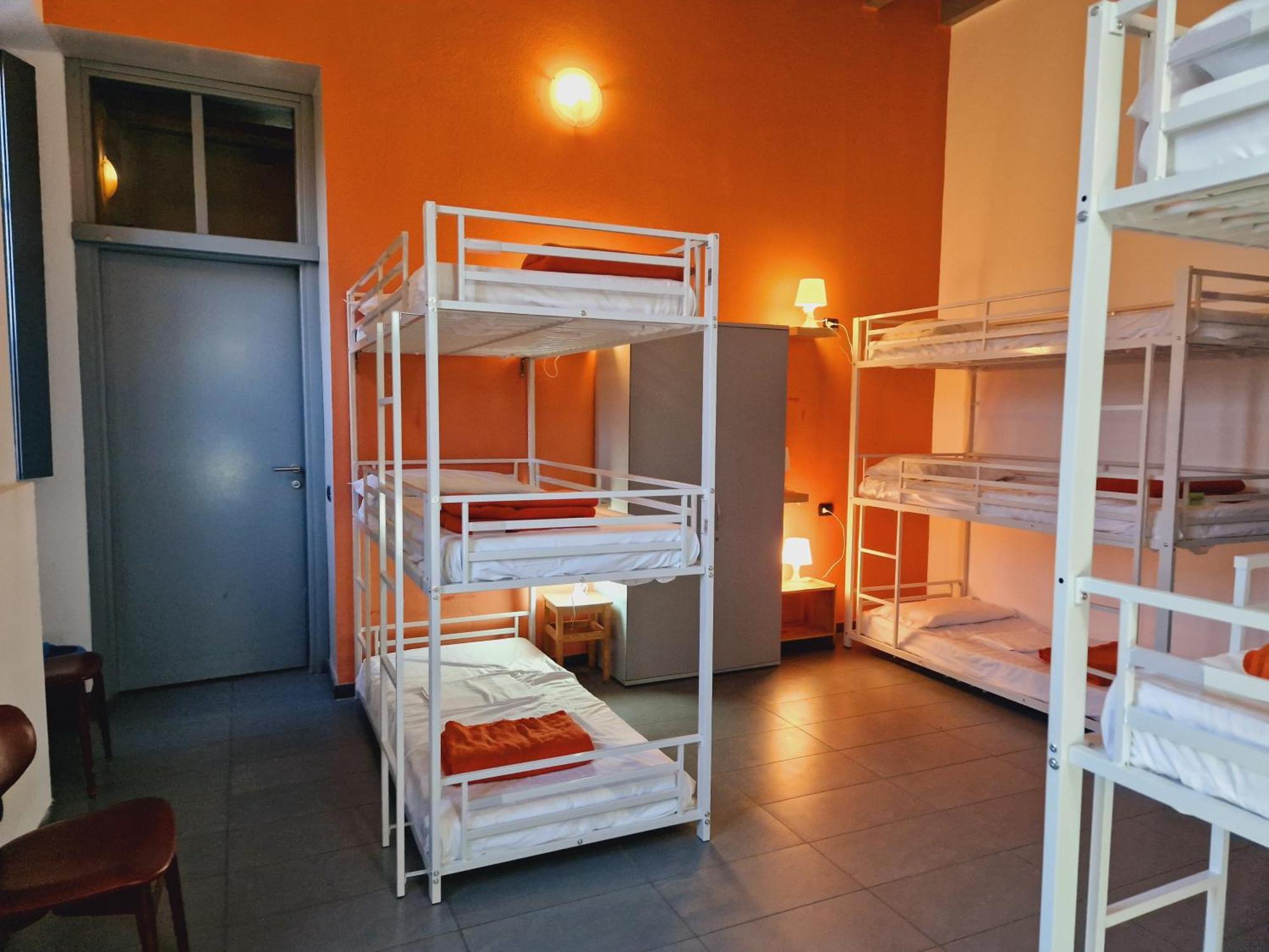 B&B E Ostello, Parco Di Monza, Cascina Costa Alta エクステリア 写真