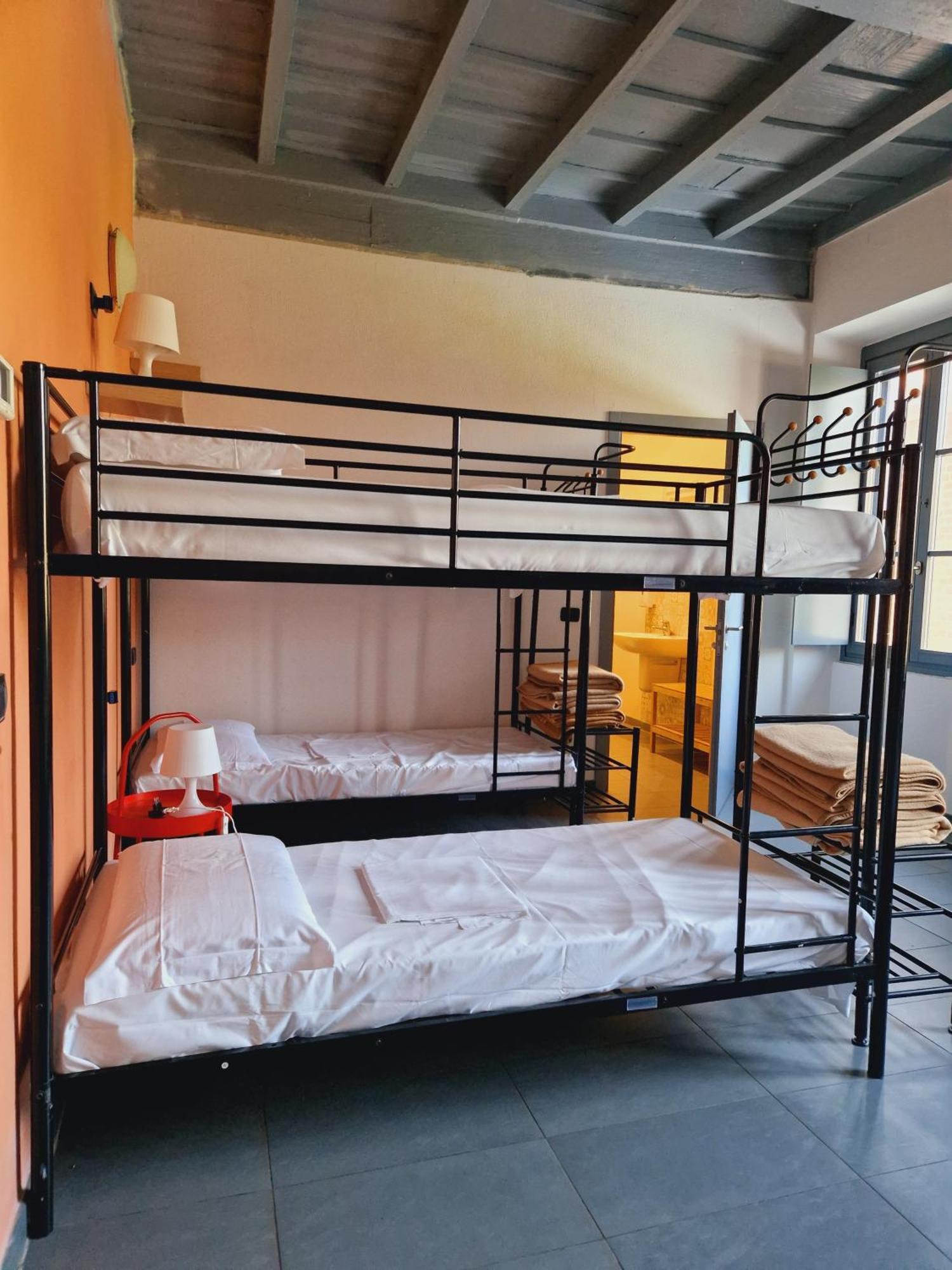 B&B E Ostello, Parco Di Monza, Cascina Costa Alta エクステリア 写真
