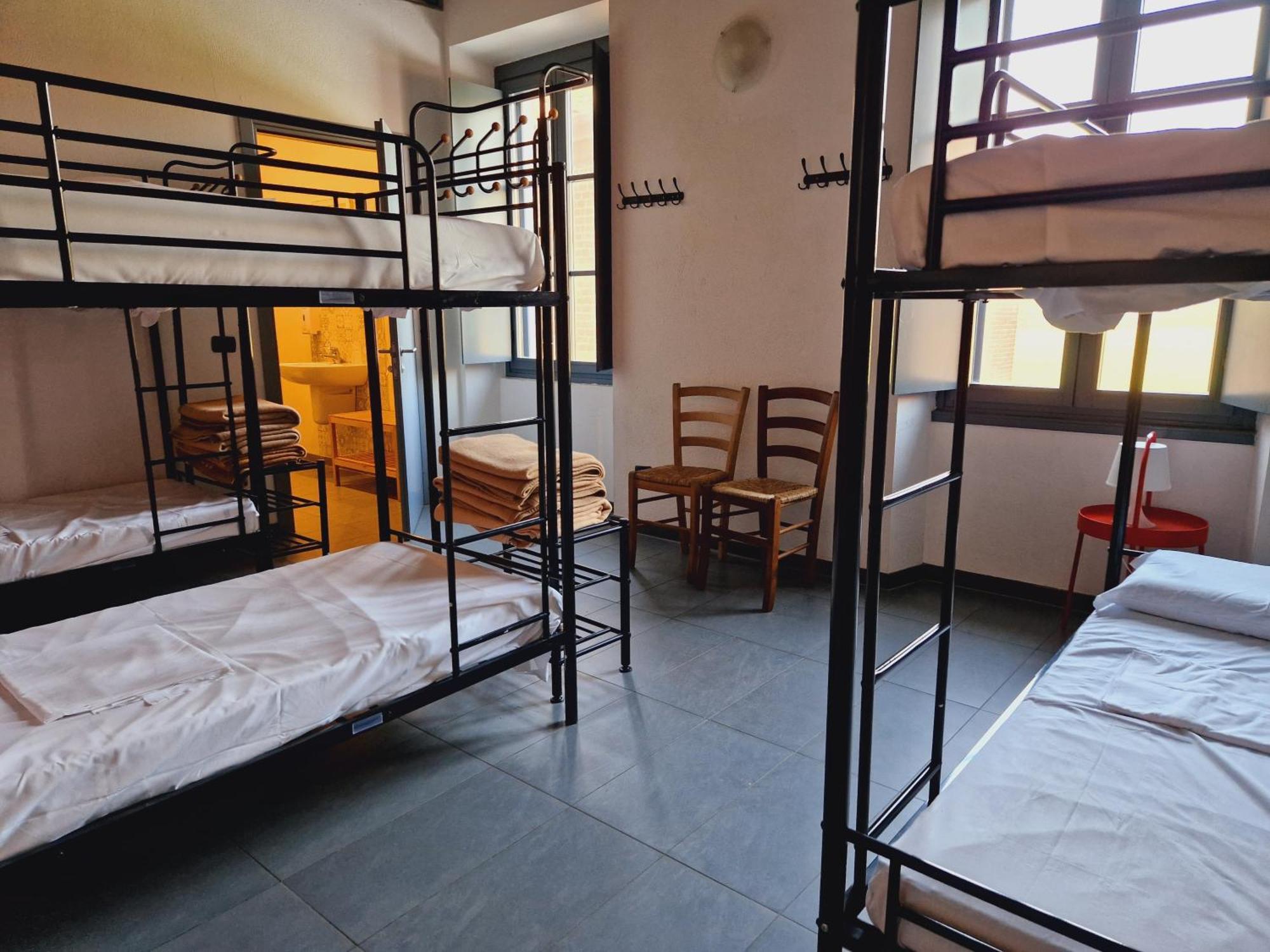 B&B E Ostello, Parco Di Monza, Cascina Costa Alta エクステリア 写真