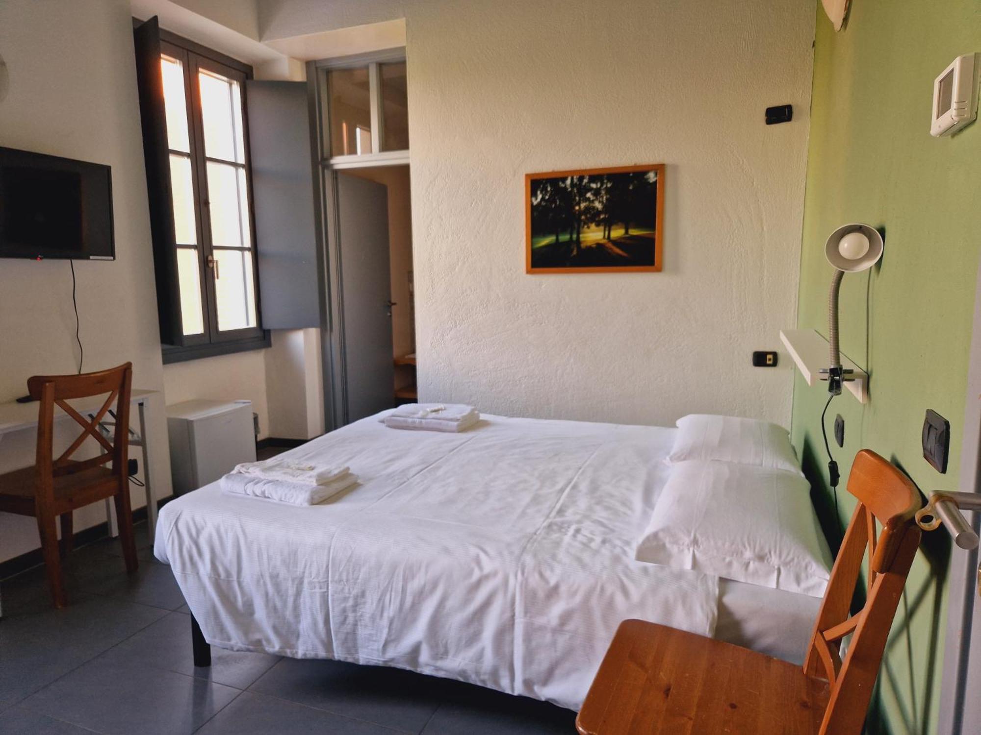 B&B E Ostello, Parco Di Monza, Cascina Costa Alta エクステリア 写真